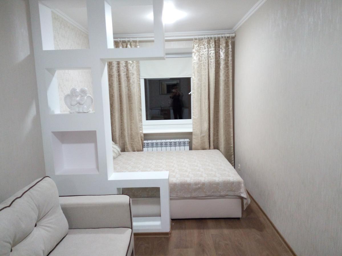 Two-Bedroom Apartment In The Center Khmelʼnytsʼkyy Exteriör bild